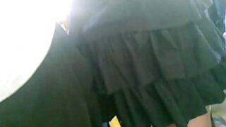 لوسی لیو کو کتے کی پ ...