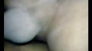 خوبصورت سفید چوزہ اس ...